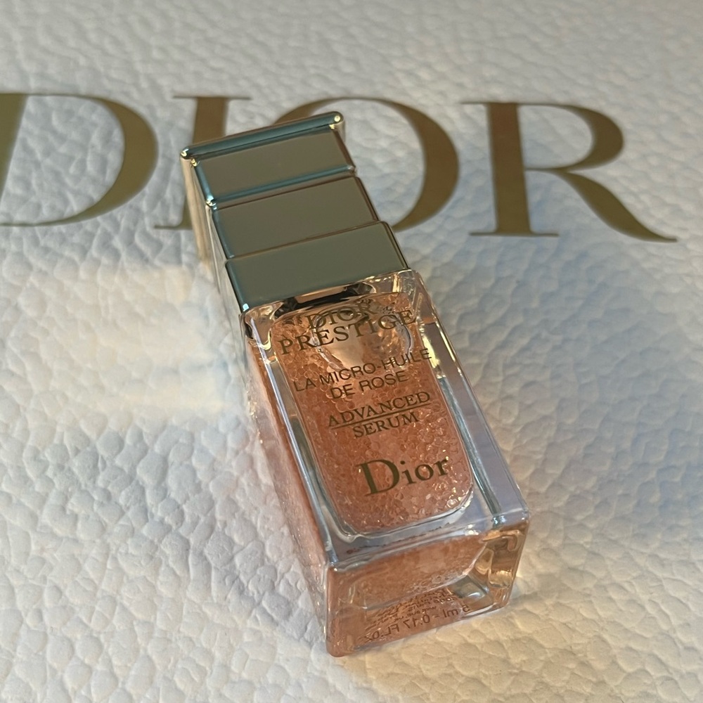 💚🩷NWOT Dior prestige La Micro-Huile de rose - 5ml